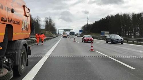 A2 – Abenteuer Autobahn Season 3 Episode 1 - Episode 1