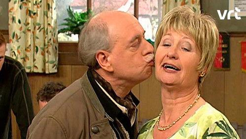 F.C. De Kampioenen Season 16 Episode 10 - Voedselvergiftiging