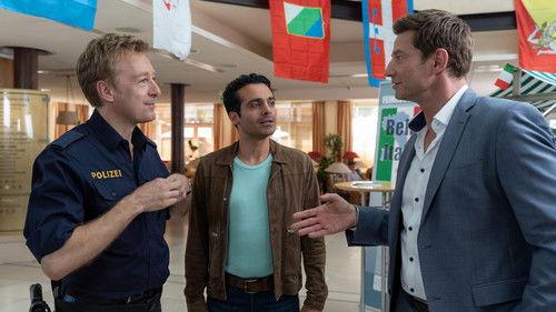 Die Rosenheim-Cops Season 22 Episode 19 - A new Italian restaurant