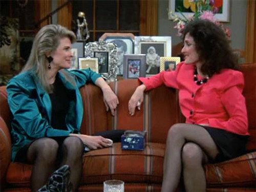 Murphy Brown Season 1 Episode 16 - Moscow on the Potomac