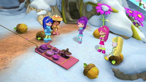 Strawberry Shortcake's Berry Bitty Adventures Season 1 Episode 21 - The Glimmerberry Ball