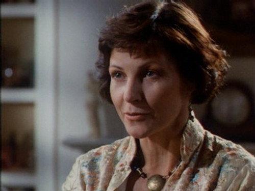 Swamp Thing Season 2 Episode 2 - Love Lost