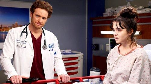 Chicago Med Season 8 Episode 16 - What You See Isn't Always What You Get