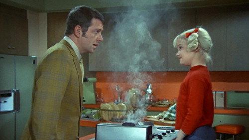 The Brady Bunch Season 1 Episode 19 - The Big Sprain