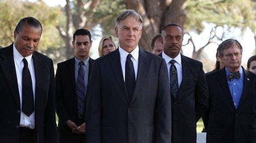 undefined Season 11 Episode 24 - Honor Thy Father