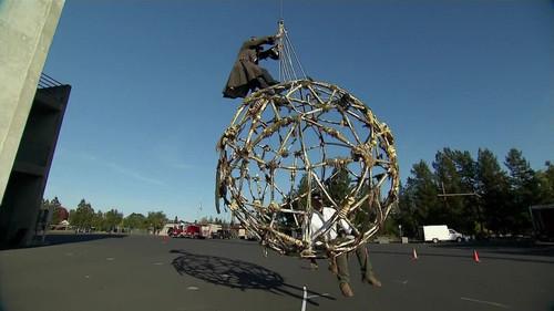 MythBusters Season 10 Episode 4 - Swinging Pirates