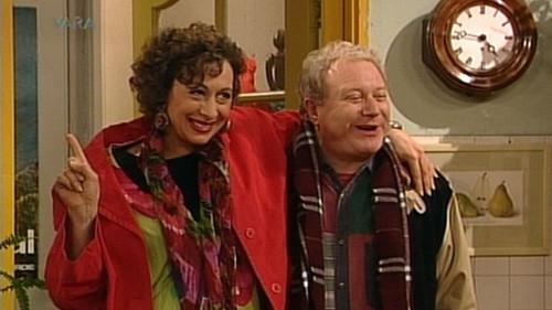 Oppassen!!! Season 8 Episode 1 - Love and marriage