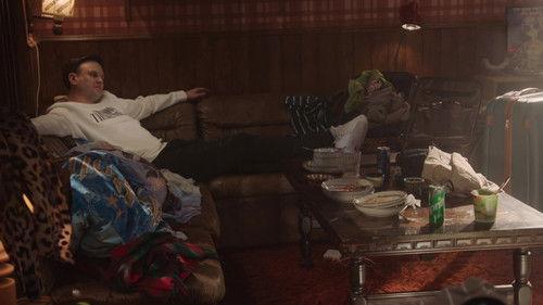 Familien Lykke Season 3 Episode 6 - Home again (again)