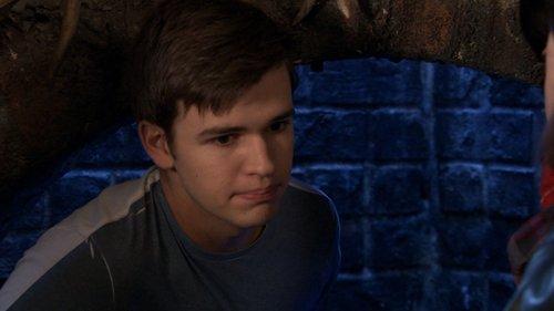 House of Anubis Season 3 Episode 28 - House of Surprise