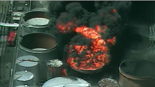 World's Most Amazing Videos Season 1 Episode 6 - Engulfed in Chaos