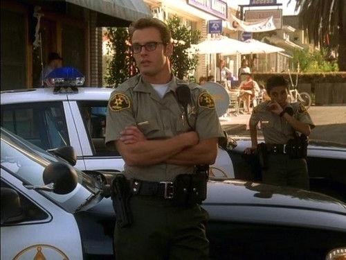 10-8: Officers on Duty Season 1 Episode 2 - Hard Day's Night