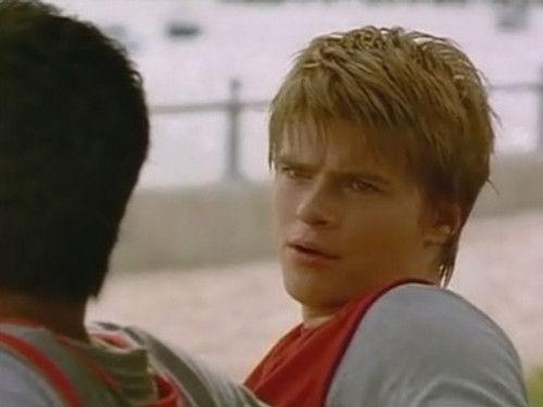 Power Rangers Season 11 Episode 12 - Return of Thunder (4)