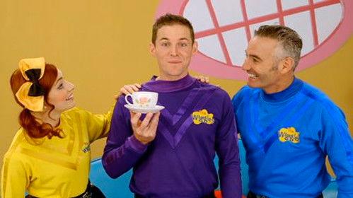 The Wiggles Season 7 Episode 8 - Simon Goes Quackers
