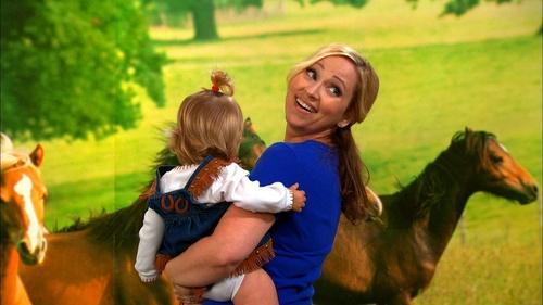 Good Luck Charlie Season 1 Episode 10 - Take Mel Out to the Ball Game