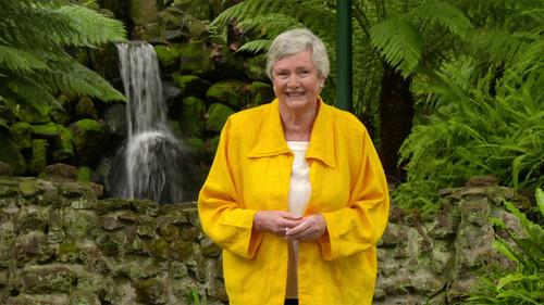 Gardening Australia Season 31 Episode 5 - Episode 5 Kangaroo Island Flora, Birds in the 'Burbs & Deciduous Natives