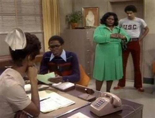 What's Happening!! Season 1 Episode 19 - What's Wrong wiith Raj?