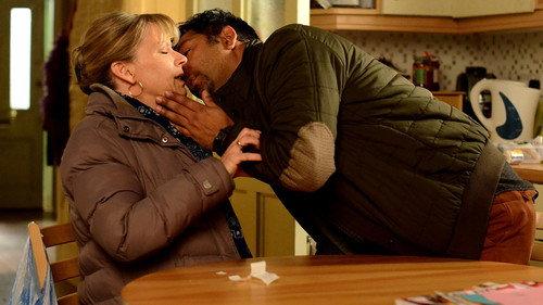 EastEnders Season 30 Episode 20 - 4795