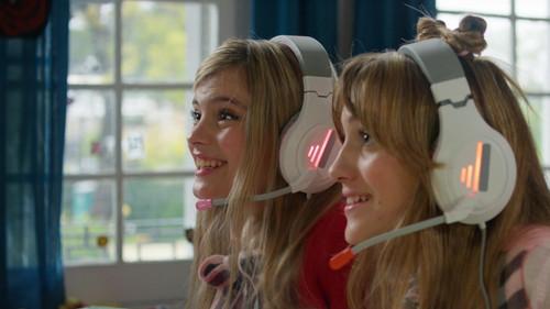 Background image for Private Lives