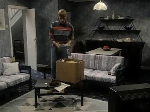 Goodnight Sweetheart Season 1 Episode 6 - In the Mood