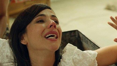 Sin senos sí hay paraíso Season 1 Episode 4 - Episode 4