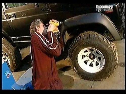 Wheeler Dealers Season 2 Episode 6 - Suzuki SJ410 (Part 2)