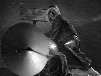 Lost in Space Season 1 Episode 5 - The Hungry Sea