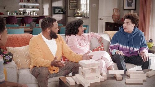 black-ish Season 7 Episode 16 - 100 Yards and Runnin'