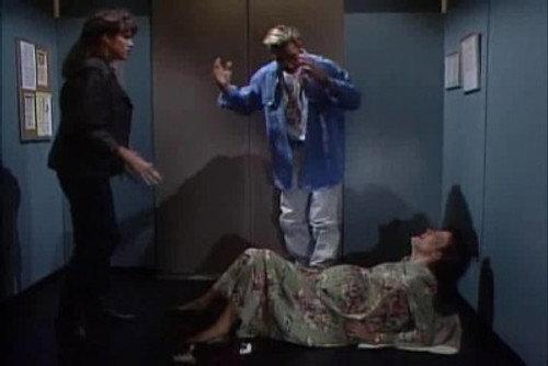 Saved by the Bell Season 4 Episode 21 - Earthquake