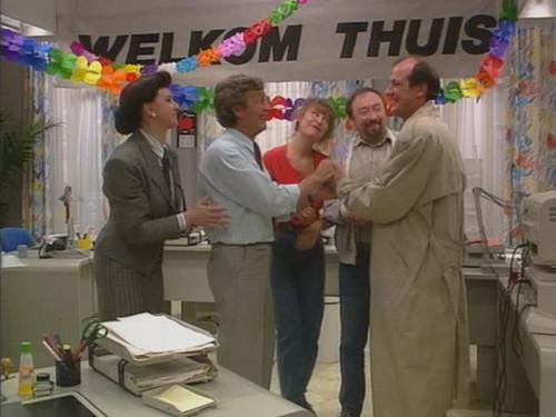 Mailbox X Season 3 Episode 16 - Episode 16