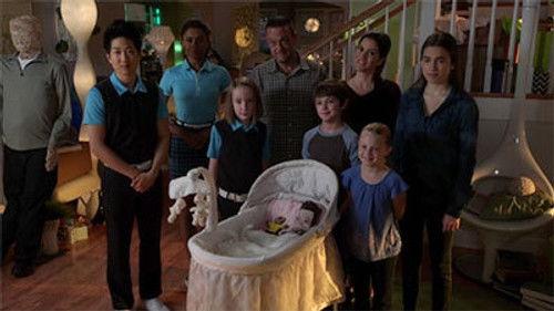 The Neighbors Season 2 Episode 22 - There Goes the Neighbors' Hood