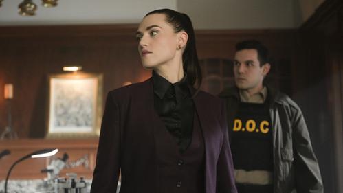 Supergirl Season 4 Episode 15 - O Brother, Where Art Thou?