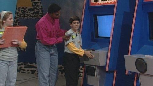 Nickelodeon Arcade Season 1 Episode 7 - Thomas & April vs. Kevin & Anne