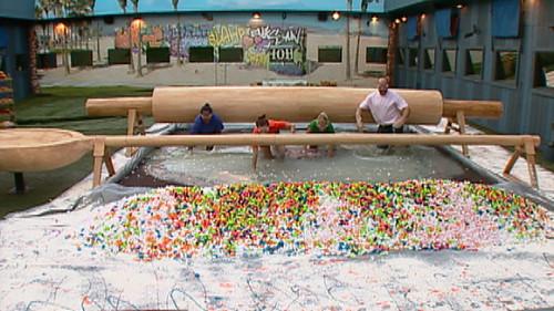 Big Brother Season 13 Episode 25 - Live Eviction #9 & HoH Comp #10