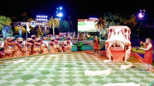 Holey Moley Season 3 Episode 8 - It's Family Night!