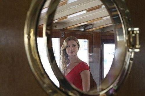 Revenge Season 2 Episode 1 - Destiny