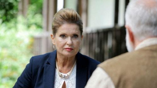 Blondynka Season 4 Episode 6 - Episode 6