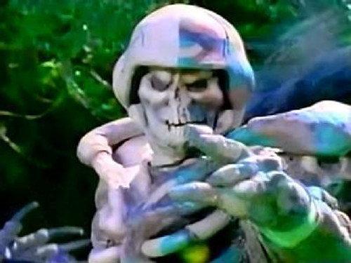 Power Rangers Season 3 Episode 22 - A Different Shade of Pink (1)