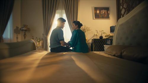 Devil's Diner Season 1 Episode 2 - PRIDE: Goat Tongue Sate