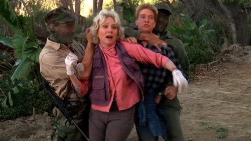 MacGyver Season 2 Episode 12 - Family Matter