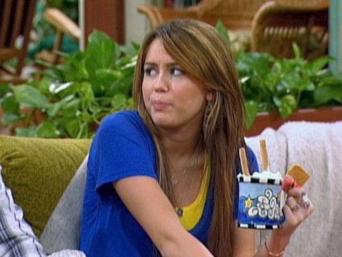 Hannah Montana Season 3 Episode 21 - I Honestly Love You (No, Not You)