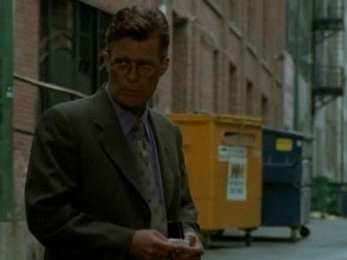 Da Vinci's Inquest Season 2 Episode 1 - A Cinderella Story (1)