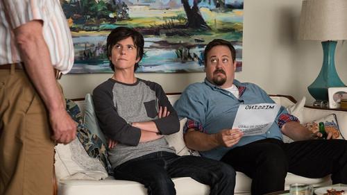 One Mississippi Season 1 Episode 3 - The Cat's Out