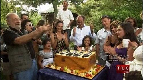 Cake Boss Season 3 Episode 18 - Cassata, Cheesecakes and Crates of Wine