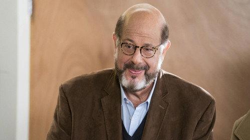 Life in Pieces Season 3 Episode 14 - Parents Ancestry Coupon Chaperone