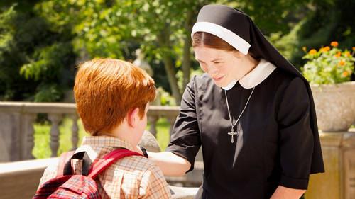 Background image for First Episode (2)