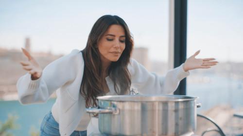 Eva Longoria: Searching for France Season 1 Episode 3 - Provence