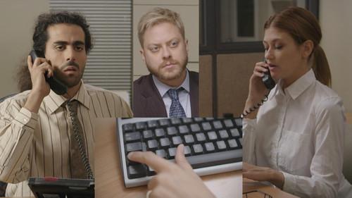 Like-moi! Season 3 Episode 1 - Episode 1