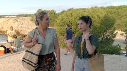 Camping paradis Season 12 Episode 5 - Episode 5