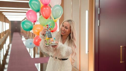 Love Is Blind: Germany Season 2 Episode 4 - He doesn't see me