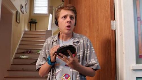 Kirby Buckets Season 2 Episode 24 - Me Time: The Ballad of Mac and Mom